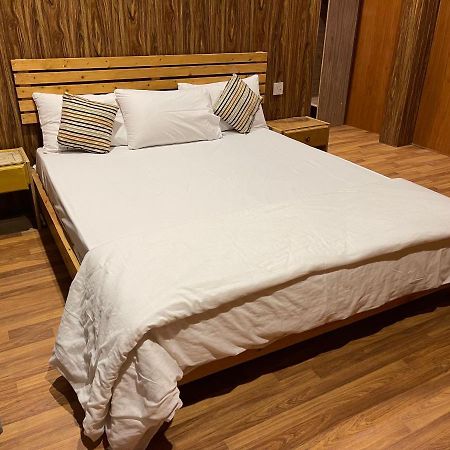 Indus View Hotel Skardu Zewnętrze zdjęcie