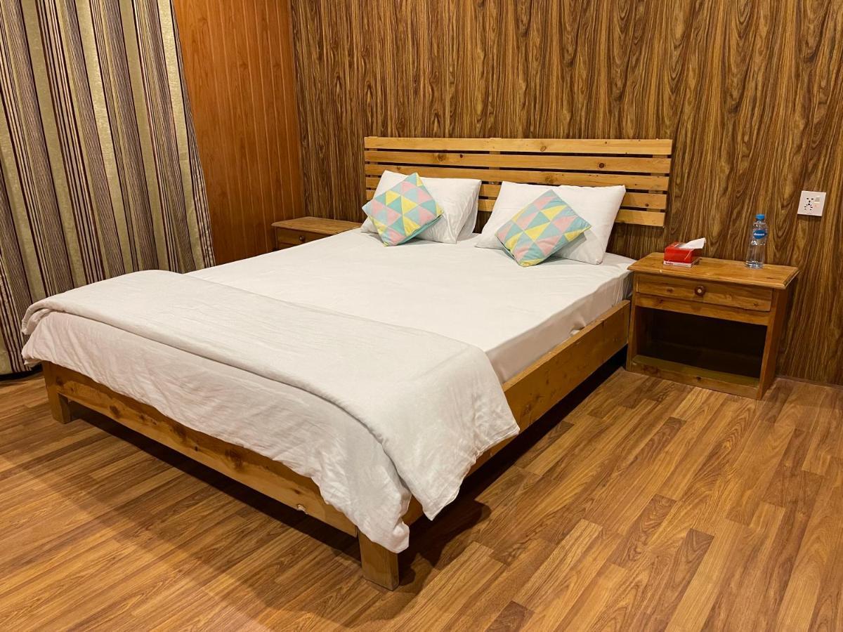 Indus View Hotel Skardu Zewnętrze zdjęcie