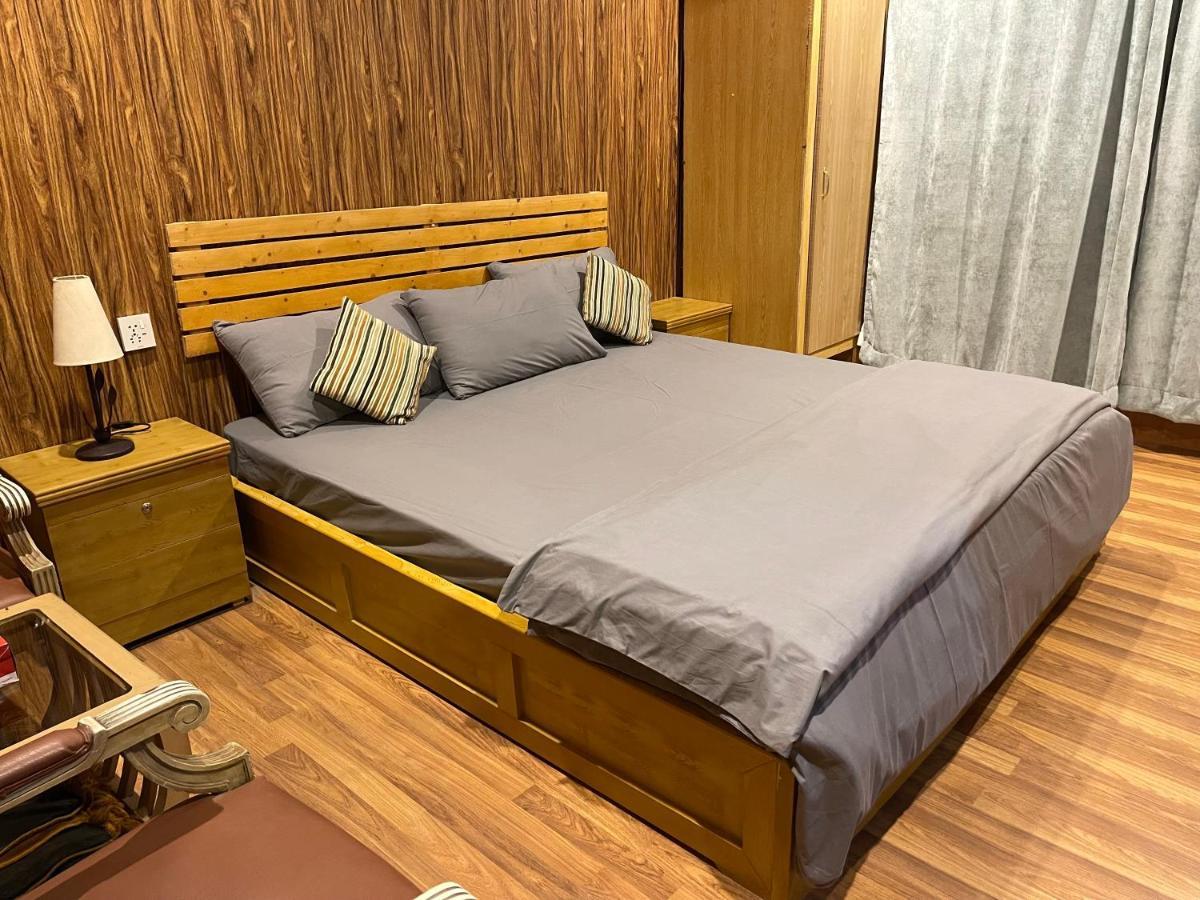 Indus View Hotel Skardu Zewnętrze zdjęcie