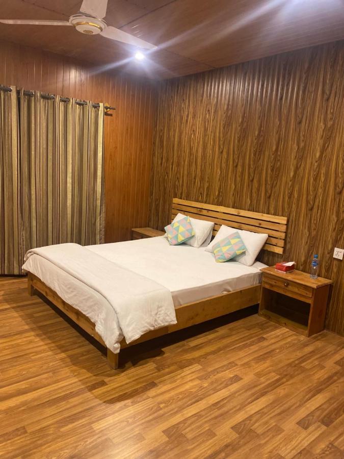 Indus View Hotel Skardu Zewnętrze zdjęcie